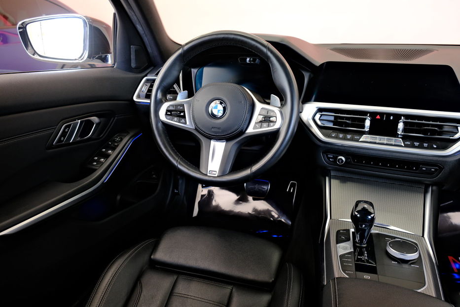 Продам BMW 320 Touring 2021 года в Одессе