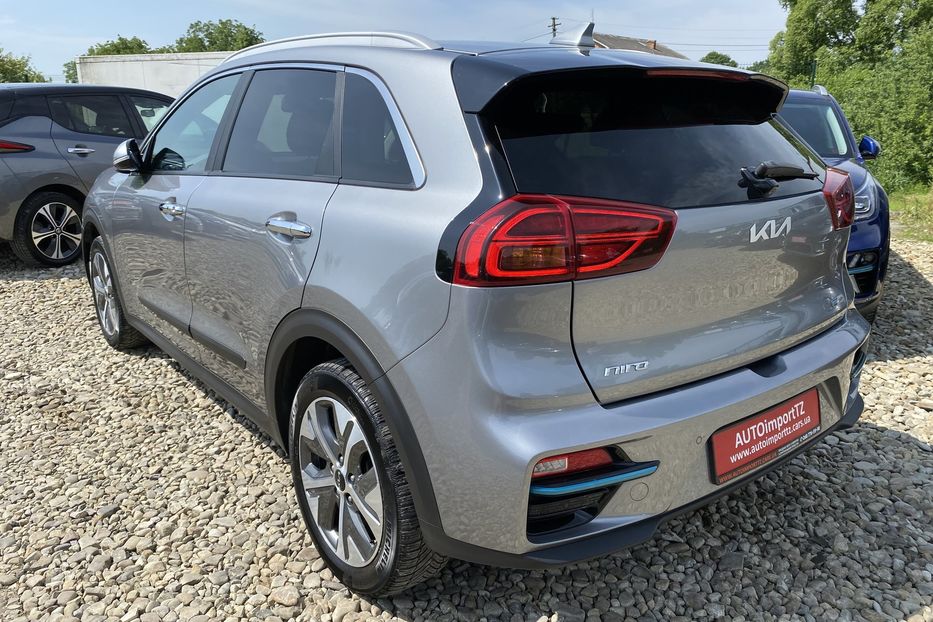 Продам Kia Niro 64 kWh Макс. РЕЗЕРВ 2022 года в Львове