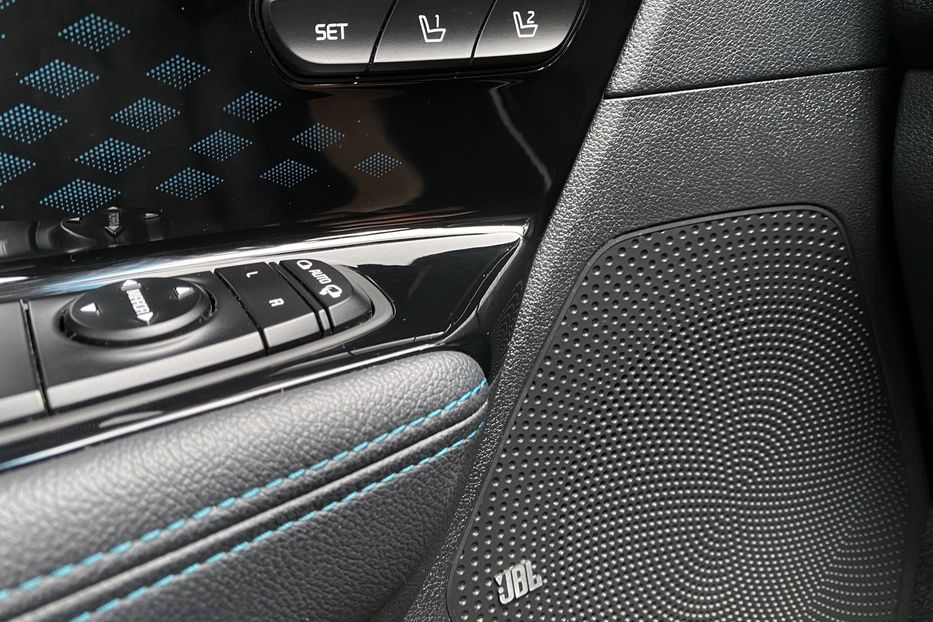Продам Kia Niro 64 kWh Макс. РЕЗЕРВ 2022 года в Львове