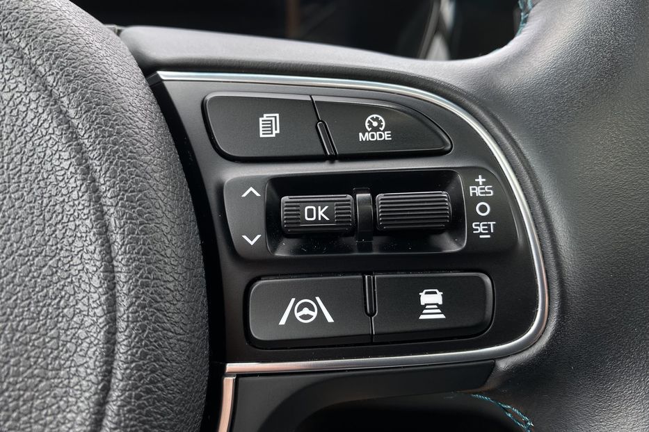 Продам Kia Niro 64 kWh Макс. РЕЗЕРВ 2022 года в Львове