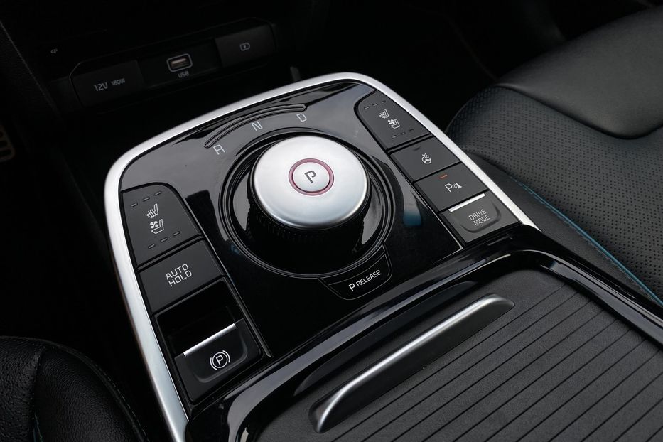 Продам Kia Niro 64 kWh Макс. РЕЗЕРВ 2022 года в Львове