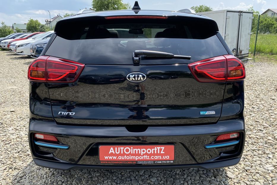 Продам Kia Niro 64 kWh Макс. комплектація Люк 2021 года в Львове