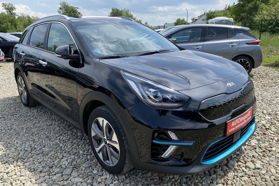 Продам Kia Niro 64 kWh Макс. комплектація Люк 2021 года в Львове