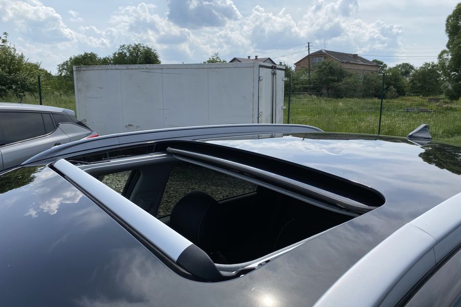 Продам Kia Niro 64 kWh Макс. комплектація Люк 2021 года в Львове