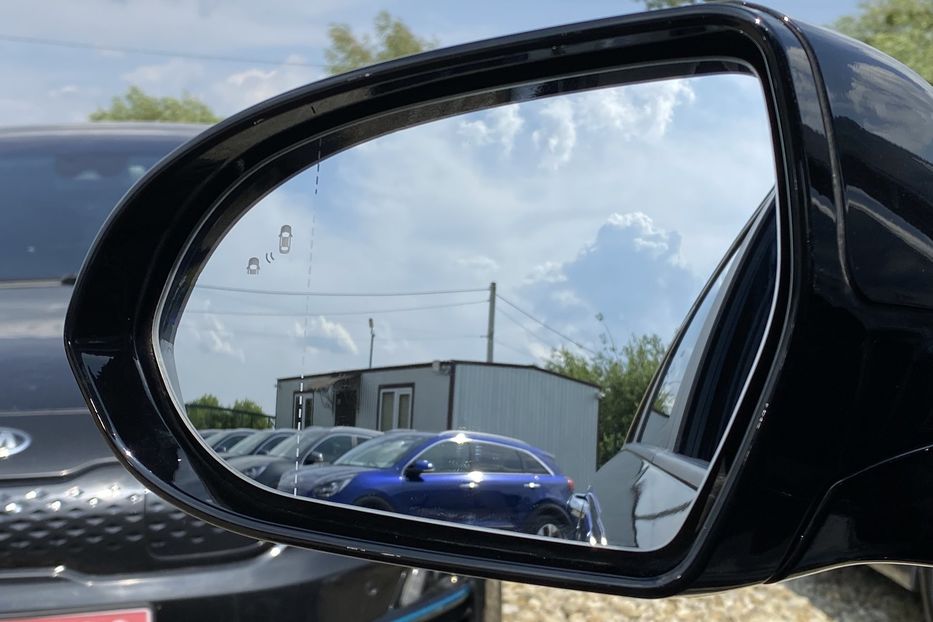 Продам Kia Niro 64 kWh Макс. комплектація Люк 2021 года в Львове