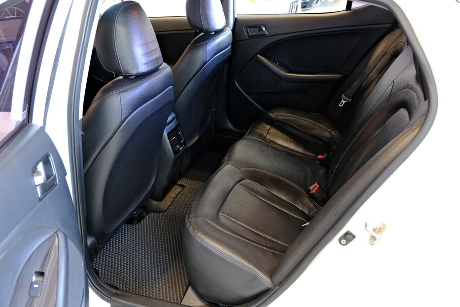 Продам Kia Optima K5 LPI 2013 года в Одессе