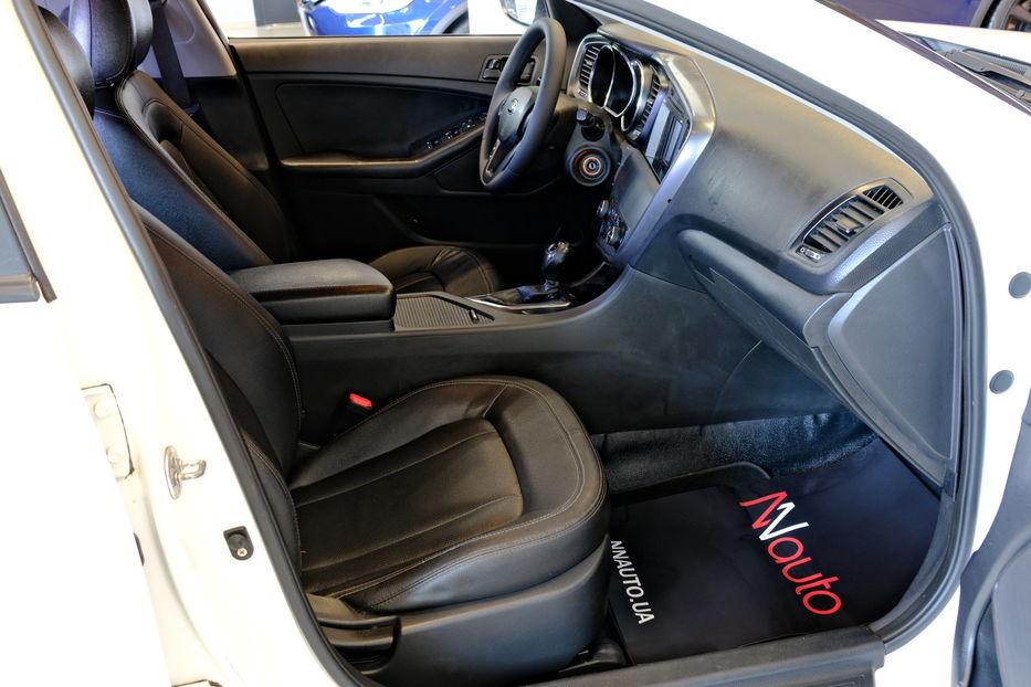 Продам Kia Optima K5 LPI 2013 года в Одессе