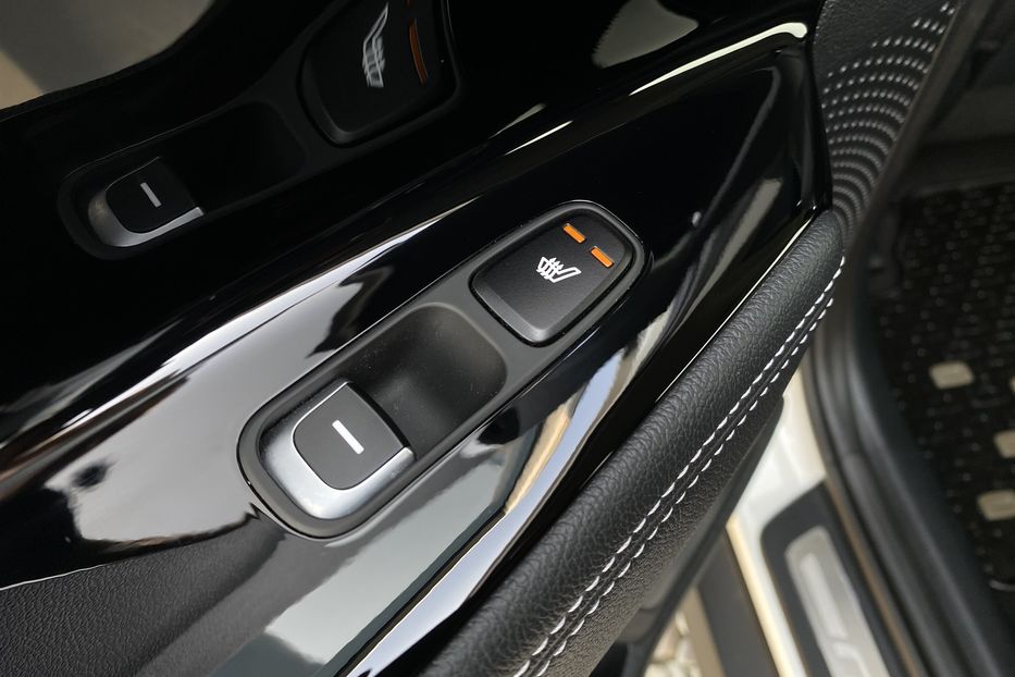 Продам Kia Niro 64 kWh Макс. комплектація Люк 2021 года в Львове