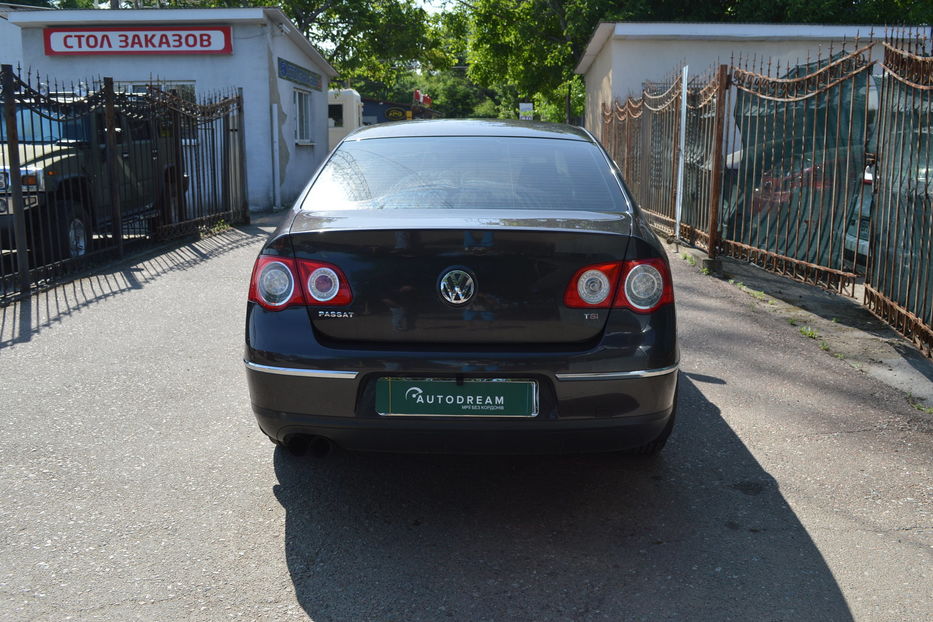 Продам Volkswagen Passat B6 Official 2008 года в Одессе