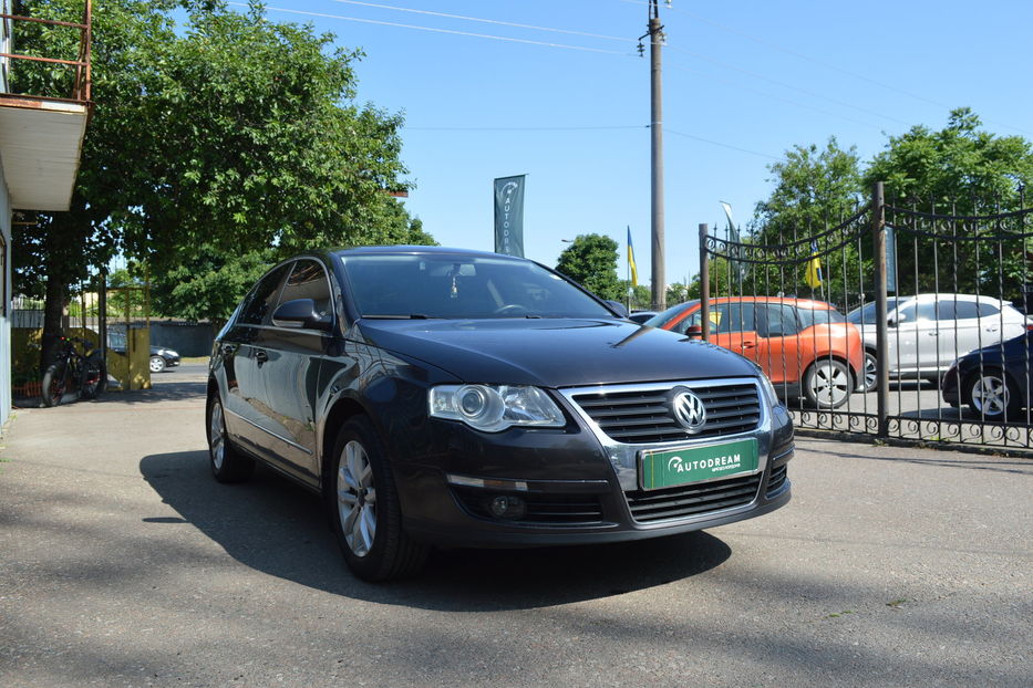 Продам Volkswagen Passat B6 Official 2008 года в Одессе