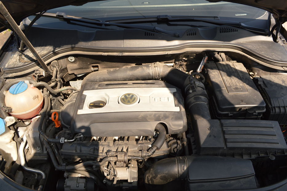 Продам Volkswagen Passat B6 Official 2008 года в Одессе