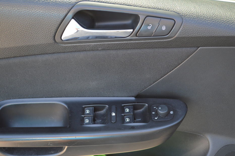 Продам Volkswagen Passat B6 Official 2008 года в Одессе