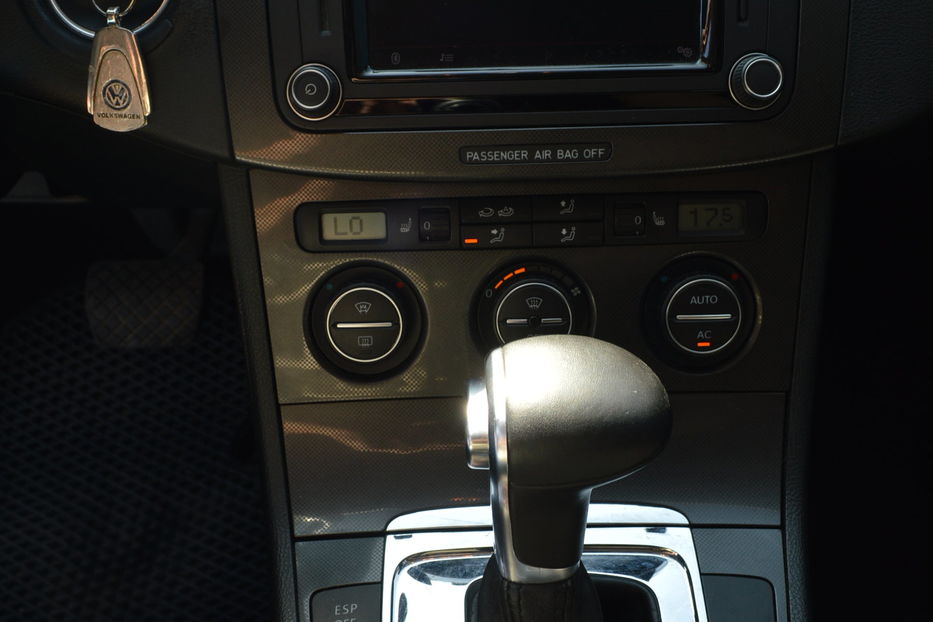 Продам Volkswagen Passat B6 Official 2008 года в Одессе