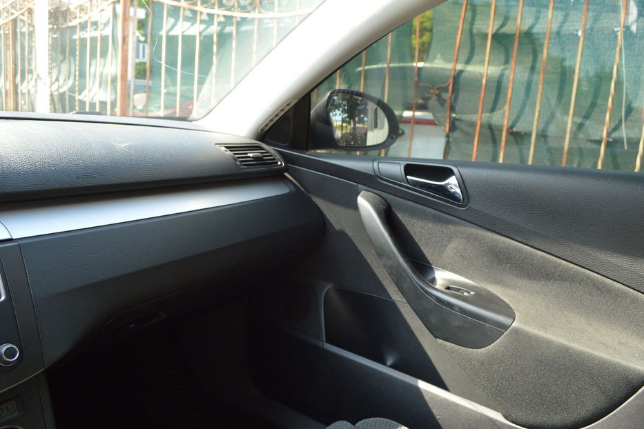 Продам Volkswagen Passat B6 Official 2008 года в Одессе