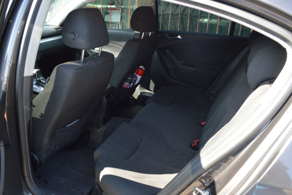 Продам Volkswagen Passat B6 Official 2008 года в Одессе