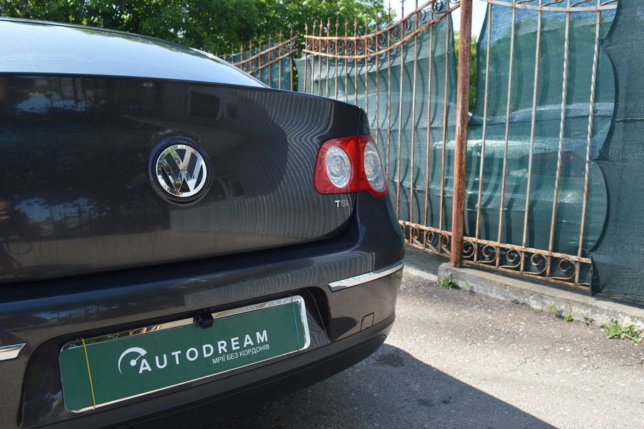 Продам Volkswagen Passat B6 Official 2008 года в Одессе