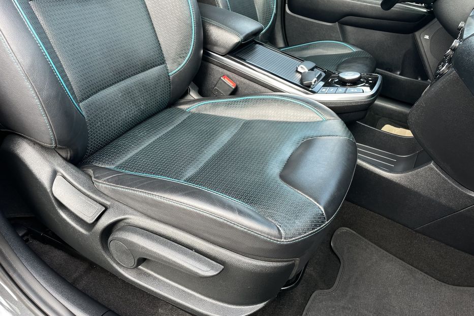 Продам Kia Niro 64 kw PREMIUM  2021 года в Львове