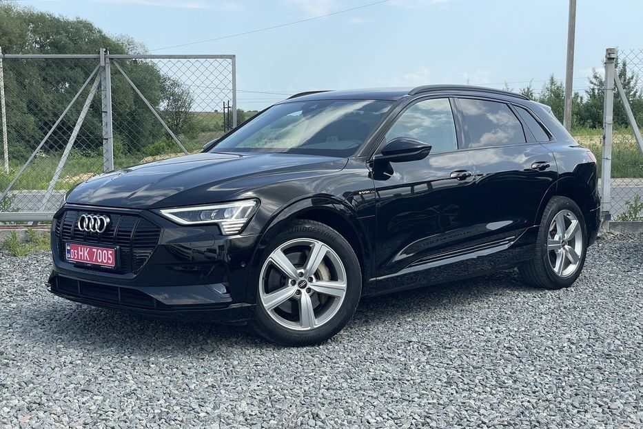 Продам Audi E-Tron 55 quattro 2021 года в Львове