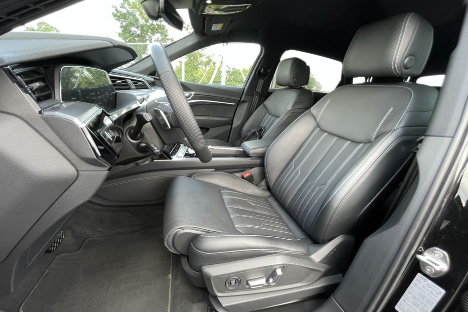 Продам Audi E-Tron 55 quattro 2021 года в Львове