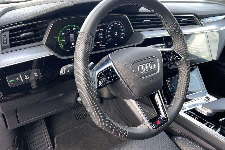 Продам Audi E-Tron 55 quattro 2021 года в Львове