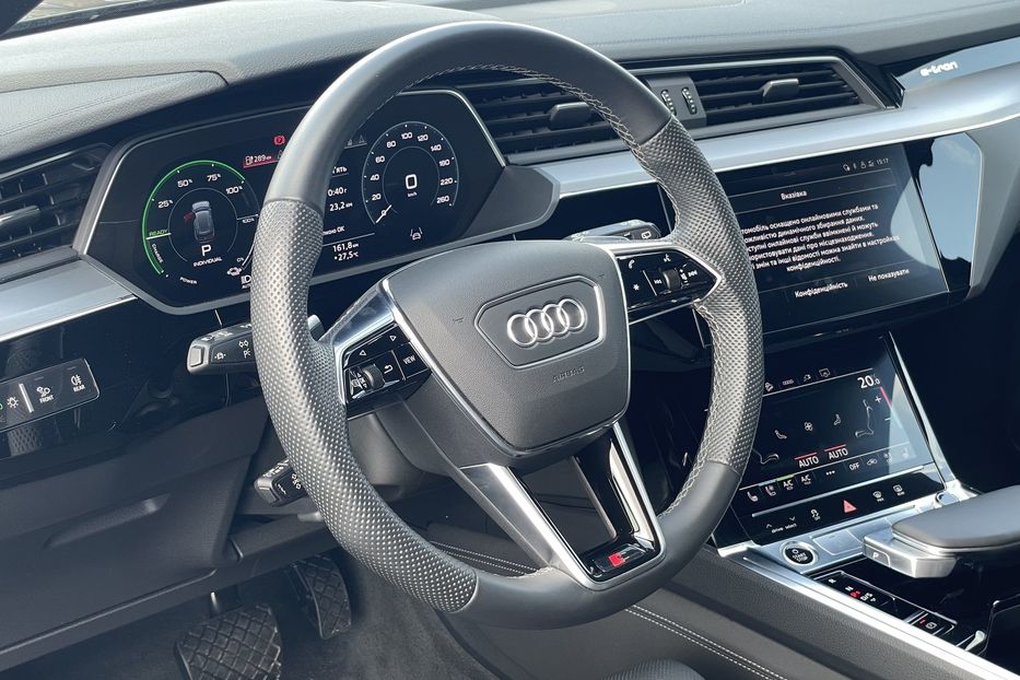 Продам Audi E-Tron 55 quattro 2021 года в Львове
