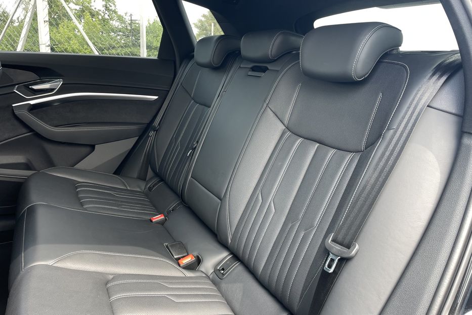Продам Audi E-Tron 55 quattro 2021 года в Львове