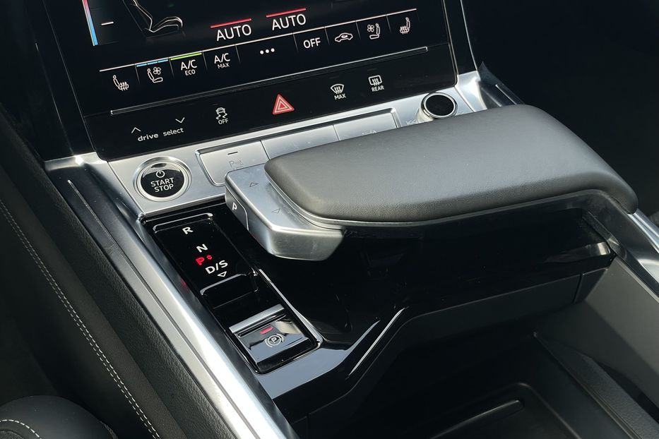 Продам Audi E-Tron 55 quattro 2021 года в Львове