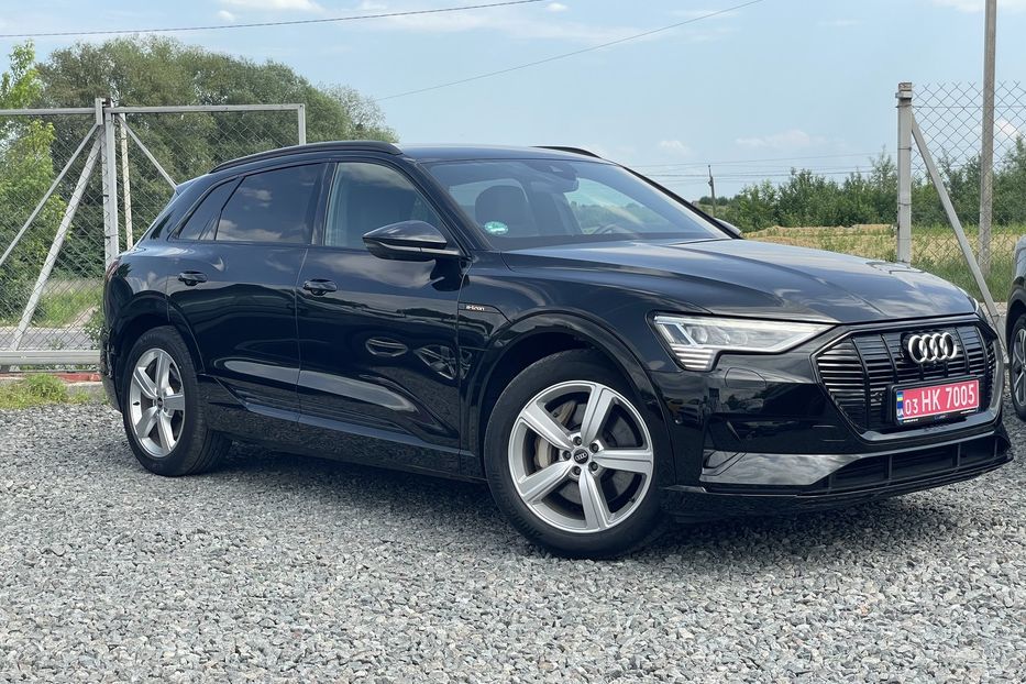 Продам Audi E-Tron 55 quattro 2021 года в Львове