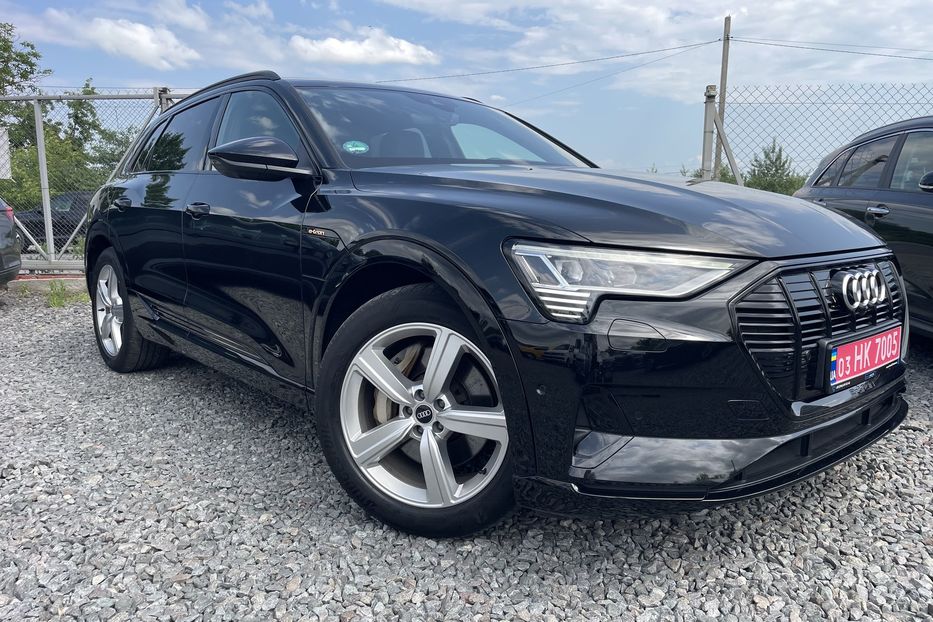 Продам Audi E-Tron 55 quattro 2021 года в Львове