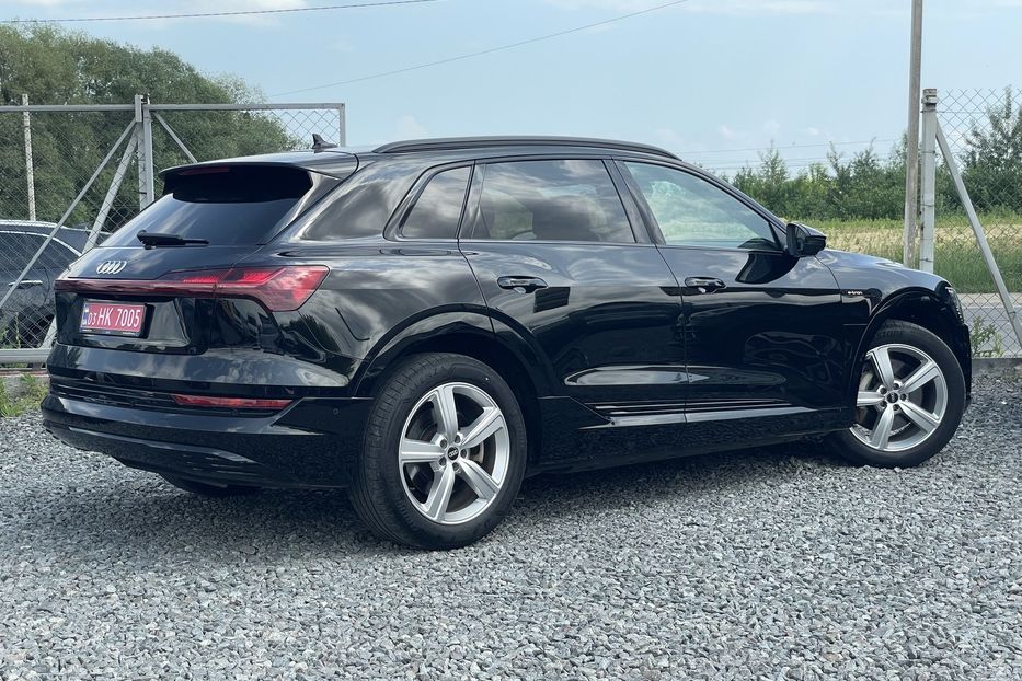 Продам Audi E-Tron 55 quattro 2021 года в Львове
