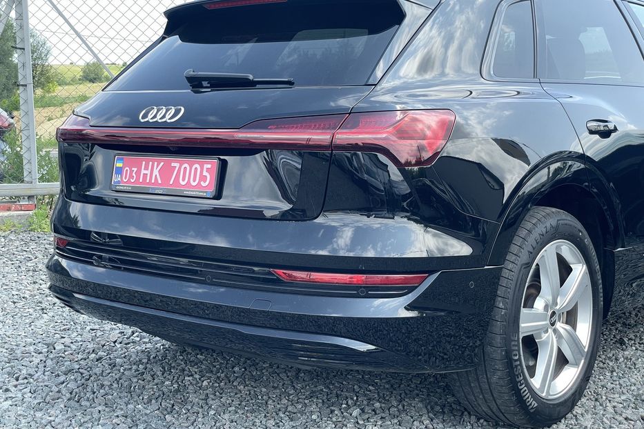 Продам Audi E-Tron 55 quattro 2021 года в Львове