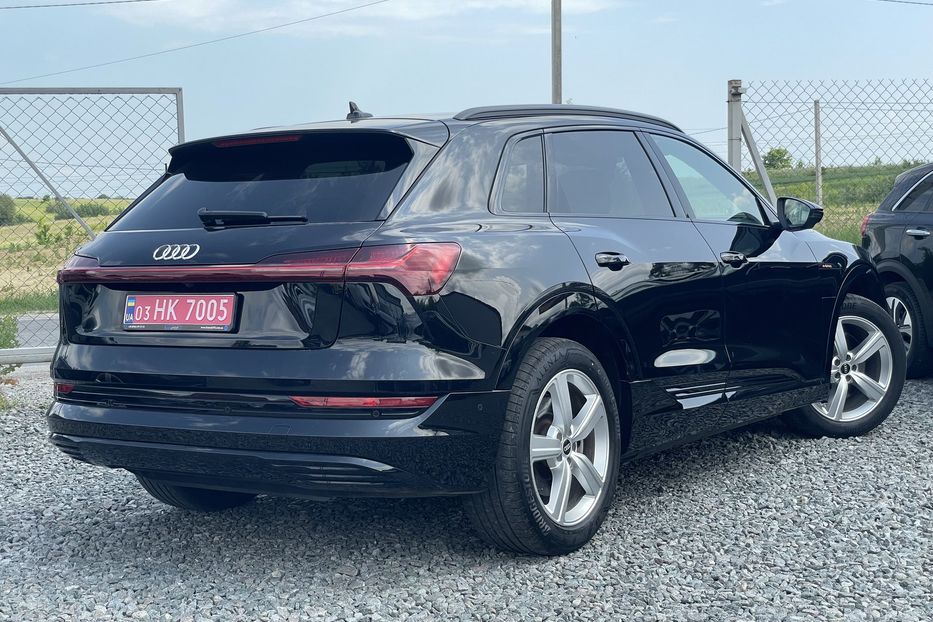Продам Audi E-Tron 55 quattro 2021 года в Львове
