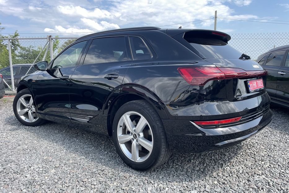 Продам Audi E-Tron 55 quattro 2021 года в Львове