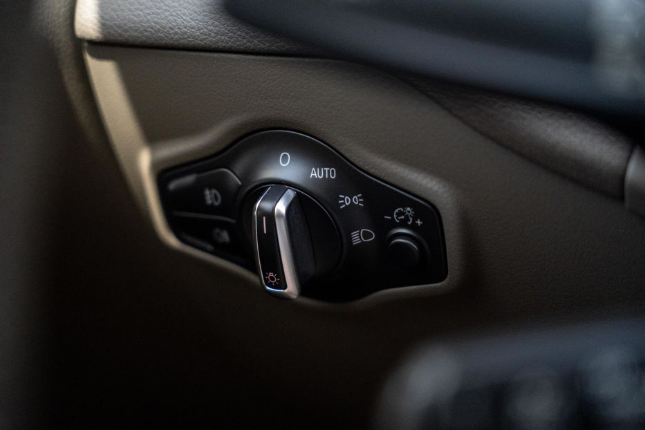 Продам Audi Q5 Premium Plus 2015 года в Черновцах