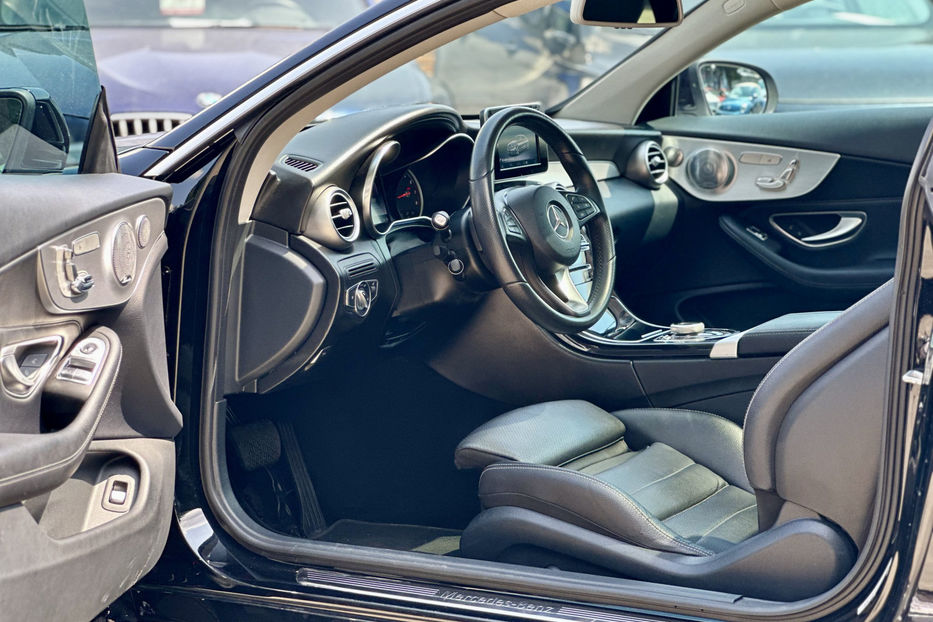 Продам Mercedes-Benz C-Class 2017 года в Киеве