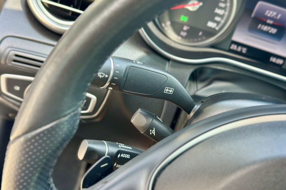 Продам Mercedes-Benz C-Class 2017 года в Киеве