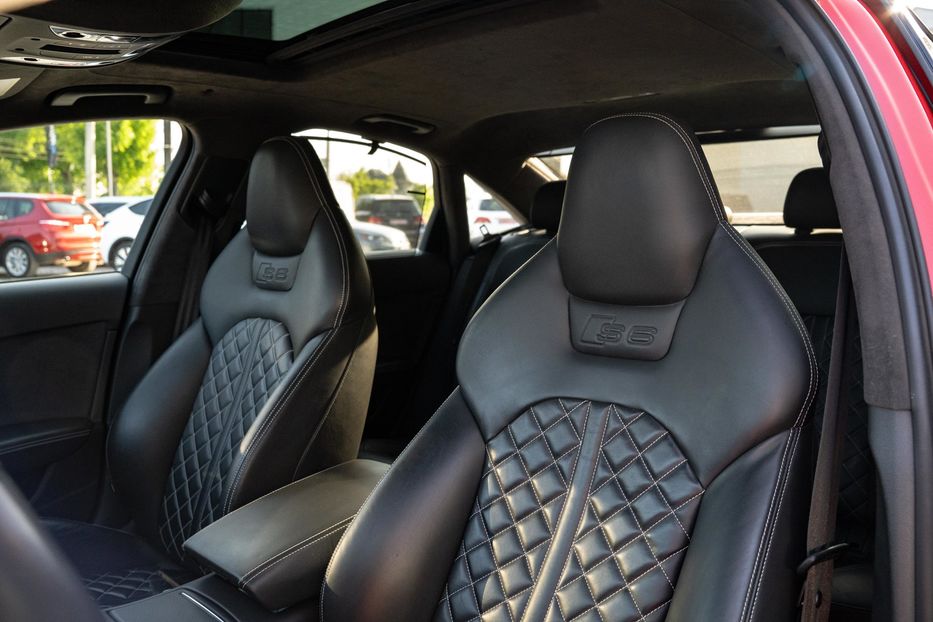 Продам Audi S6 Prestige 2018 года в Черновцах