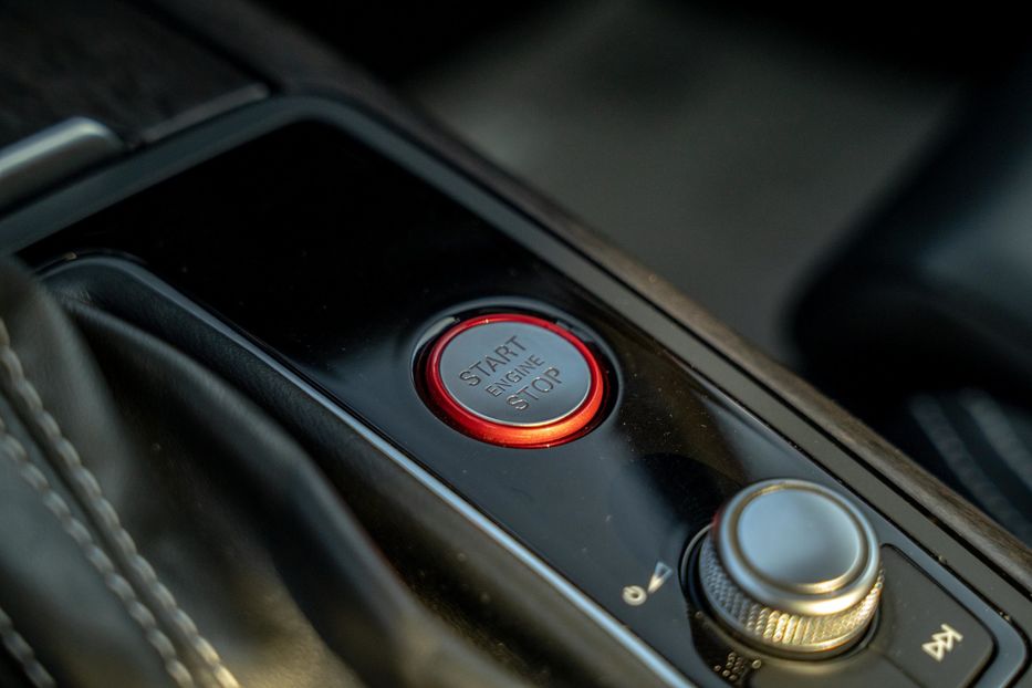 Продам Audi S6 Prestige 2018 года в Черновцах