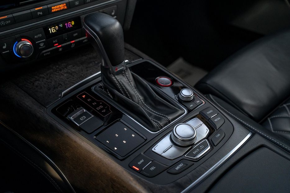 Продам Audi S6 Prestige 2018 года в Черновцах