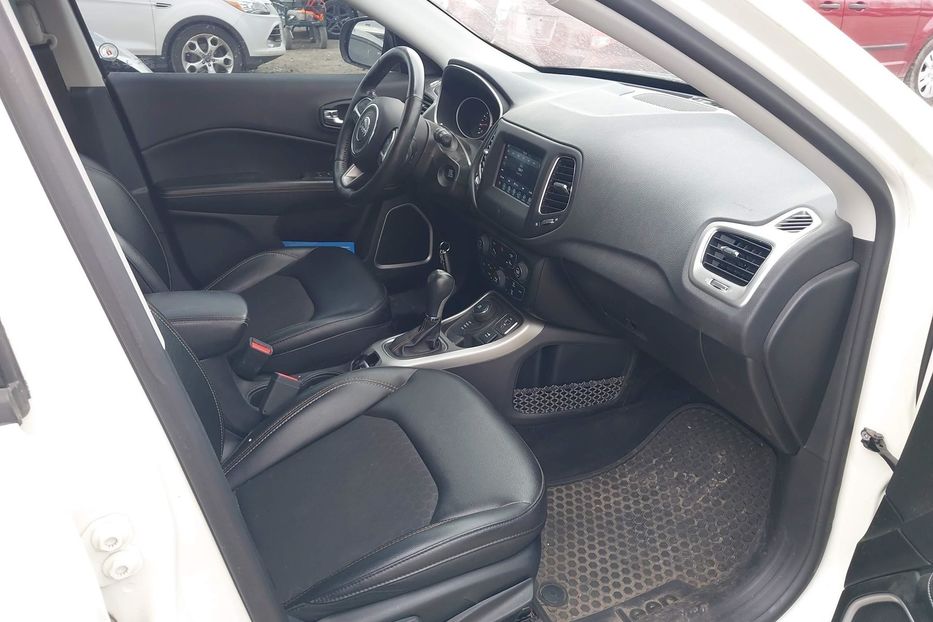 Продам Jeep Compass 2018 года в Черновцах