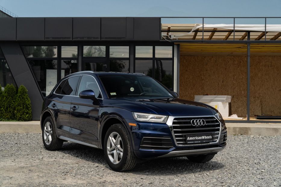 Продам Audi Q5 Premium Plus 2018 года в Черновцах