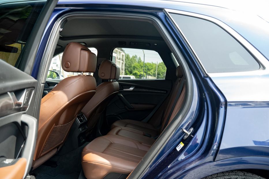 Продам Audi Q5 Premium Plus 2018 года в Черновцах