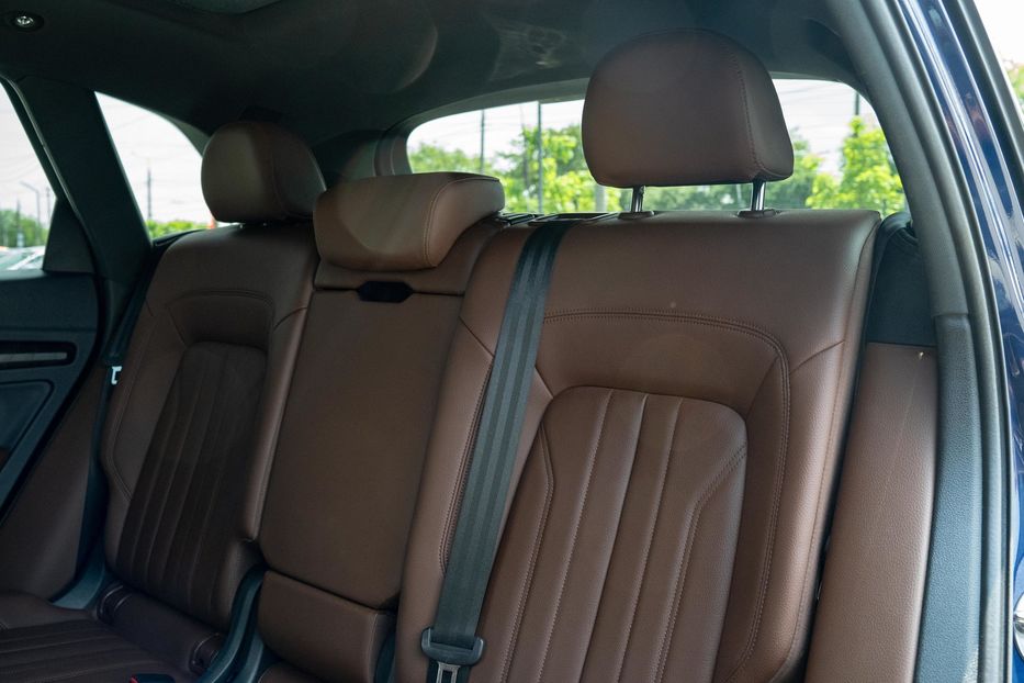 Продам Audi Q5 Premium Plus 2018 года в Черновцах