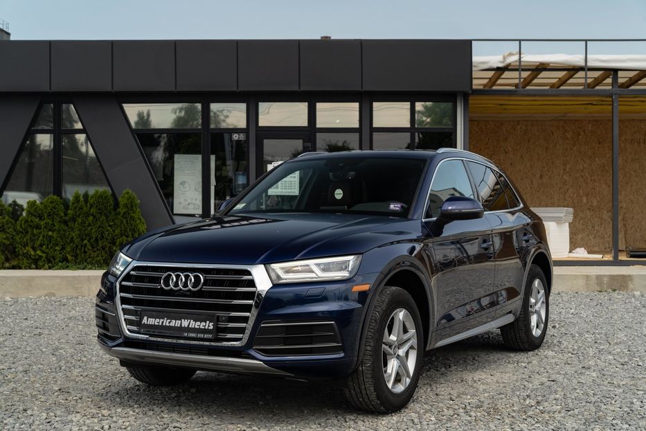 Продам Audi Q5 Premium Plus 2018 года в Черновцах