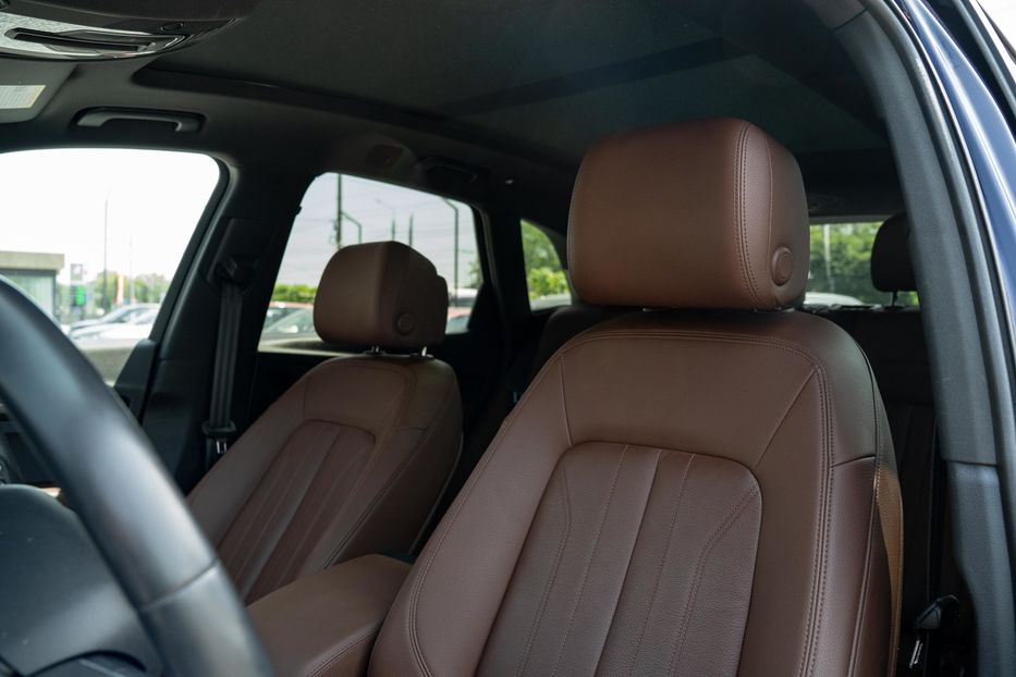 Продам Audi Q5 Premium Plus 2018 года в Черновцах
