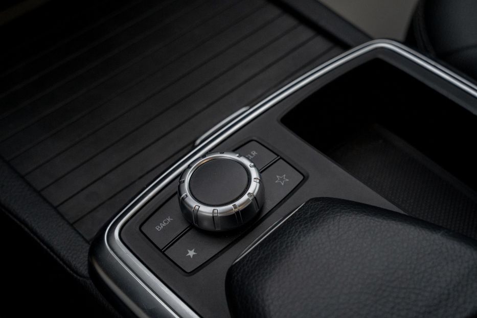 Продам Mercedes-Benz ML-Class 350 BlueTEC 4Matic 2012 года в Черновцах