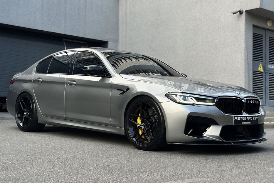 Продам BMW M5 2019 года в Киеве