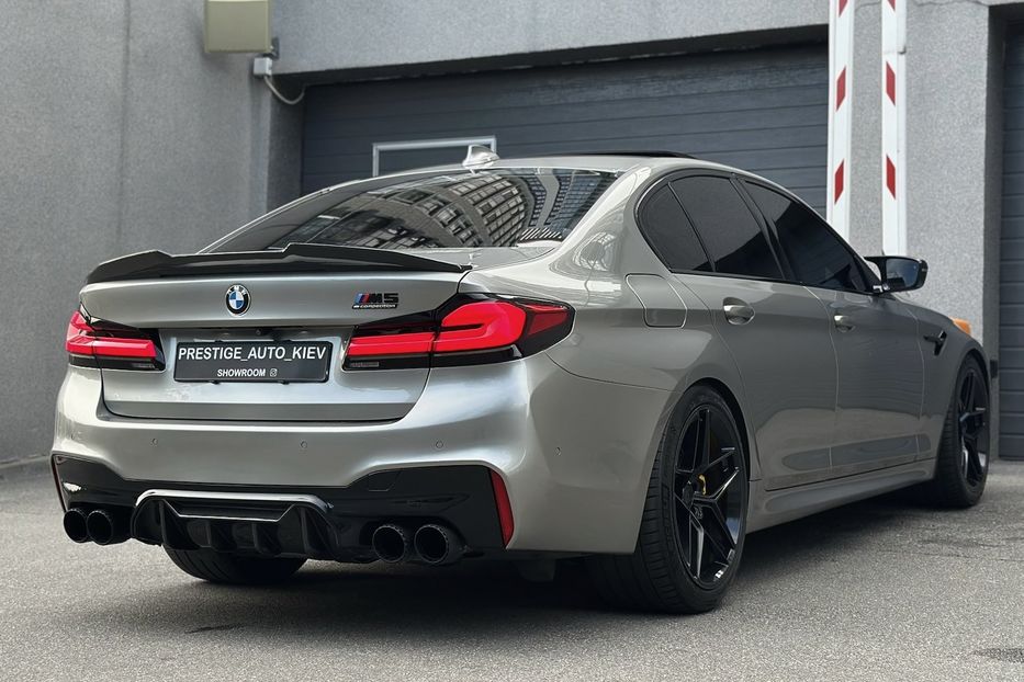 Продам BMW M5 2019 года в Киеве
