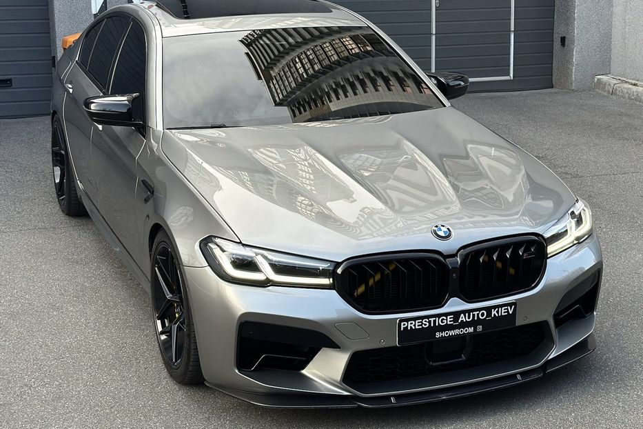 Продам BMW M5 2019 года в Киеве