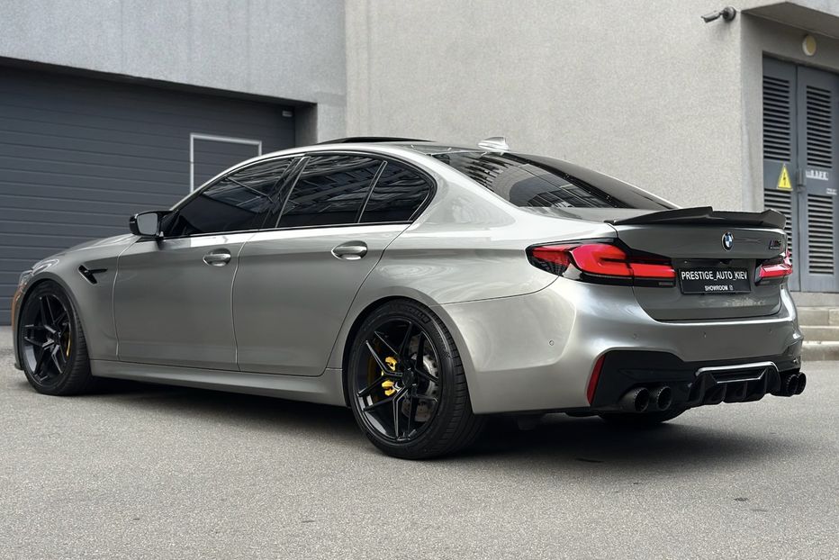 Продам BMW M5 2019 года в Киеве
